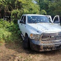 Guardia Nacional y Ejército aseguran en Chiapas camionetas abandonadas del crimen organizado (Video)