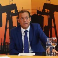 Omar Gutiérrez analizó la reactivación de Vaca Muerta junto a directivos de YPF