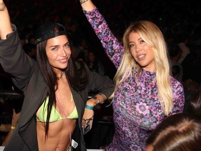 En dólares: la generosa cifra que recibió Wanda Nara por conducir un desfile