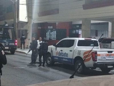 Así fue el ataque a las instalaciones del diario El Debate, en Sinaloa (Video)
