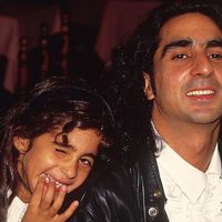 A 25 años del fallecimiento de Antonio, el papá de Alba Flores, su ex novia da otra versión