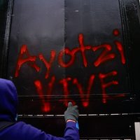 Garantizar la movilización con absoluta empatía, la orden a la SSC para marcha de Ayotzinapa