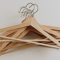 De perchas rotas a tesoro para tu cocina: el escurreplatos reciclado que vas a amar