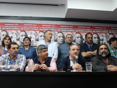 Polémica: Udocba no parará a pesar del estiramiento de la cláusula gatillo