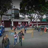 Ladrones hieren a una estudiante del IPN que iba en transporte público