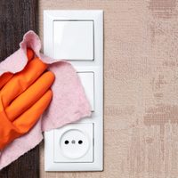 No cambies los interruptores de luz: mirá cómo podés dejarlos como nuevos en 3 simples pasos