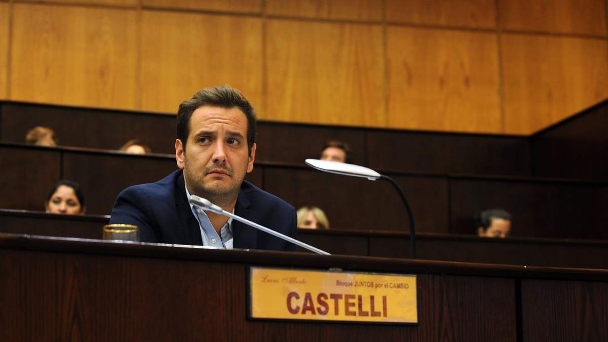Lucas Castelli en la Legislatura. Fuente: (Twitter)
