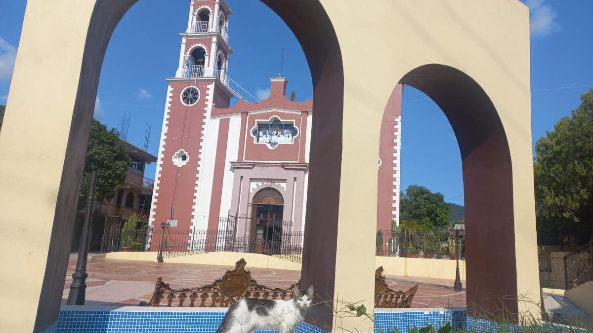 La plaza vacía