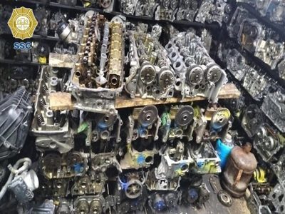 Escondían en la colonia Morelos 20 toneladas de presuntas autopartes robadas