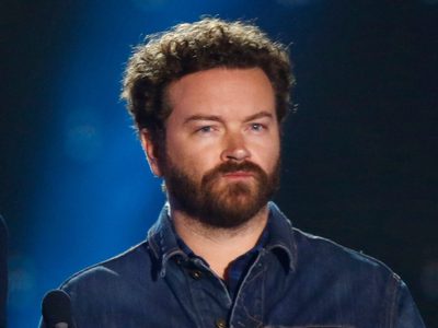 Danny Masterson sentenciado a entre 30 años y cadena perpetua por violación de dos mujeres