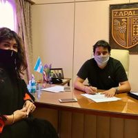 Empresa privada entregó 500 módulos alimentarios a la Municipalidad de Zapala