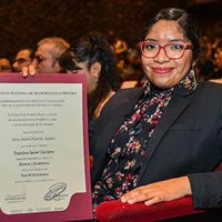 Otorgan Premio INAH 2017 a Isabel García, alumna de posgrado de la UNAM
