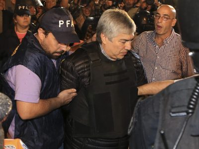 Piden su detención: Lázaro Báez vuelve a la cárcel común