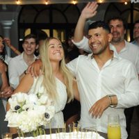 Deslumbrante: Kun Agüero inauguró su lujosa mansión en Miami