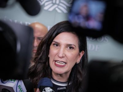 Kenia López Rabadán votará contra reforma a la Ley de Amparo si no hay cambios