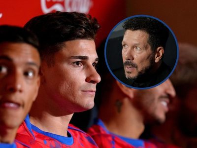 ¿Problemas en el Atlético Madrid?: la tensa relación entre Julián Álvarez y el Cholo Simeone