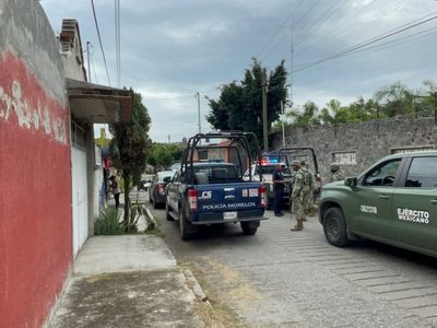 Jornada violenta en Morelos deja dos hombres asesinados y una persecución con policías