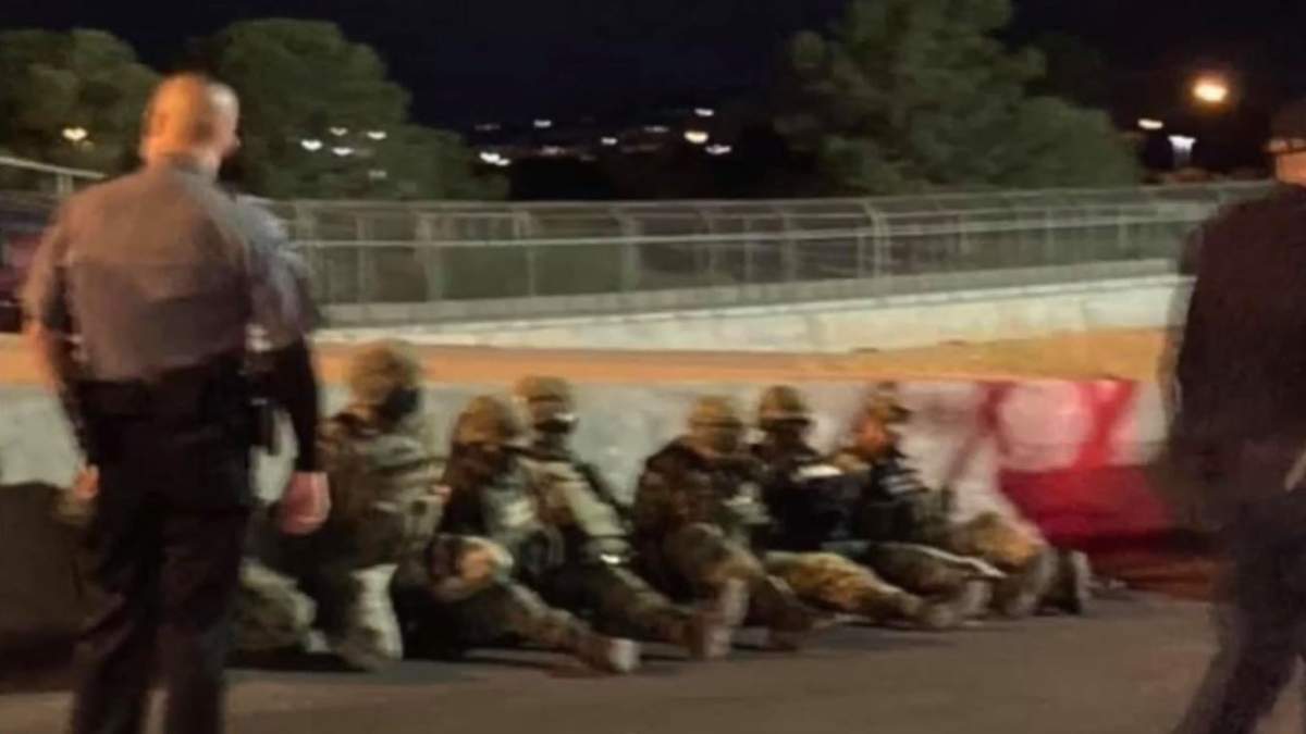 Los militares mexicanos, detenidos por agentes estadunidenses