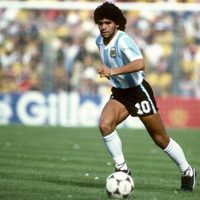 La historia del niño rionegrino que representa a Diego en Maradona en “Sueño Bendito”