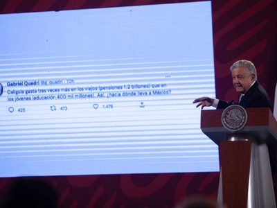 AMLO responde a Quadri: "así como dicen que el INE no se toca, las pensiones no se tocan"