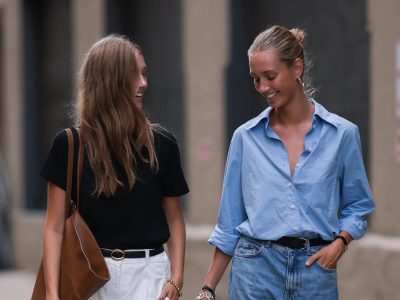 Los jeans favoritos de tu mamá que son el must have de esta temporada: mirá cómo combinarlos