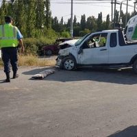 Impactante choque entre dos camionetas dejó un saldo fatal
