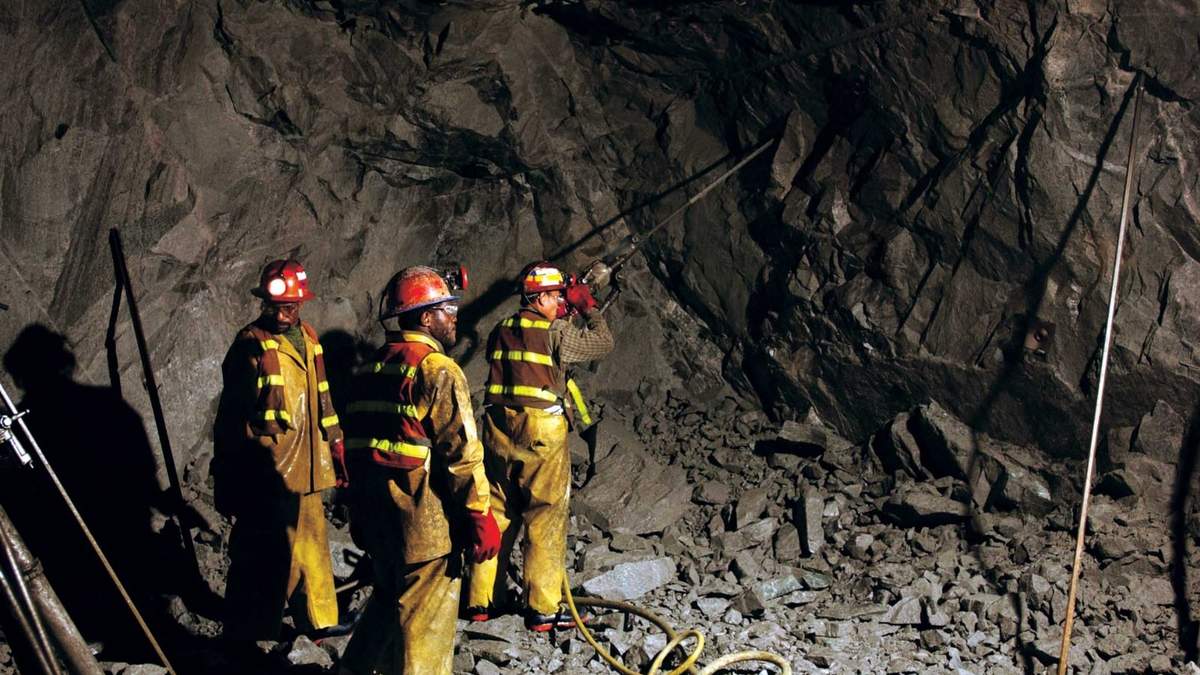 Trabajadores de la minería. Foto: (Twitter)
