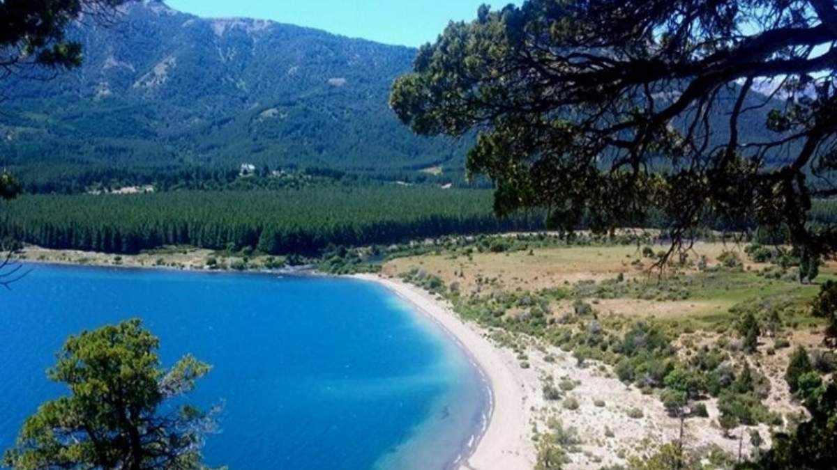 Villa Lago Meliquina. Fuente: (Facebook)