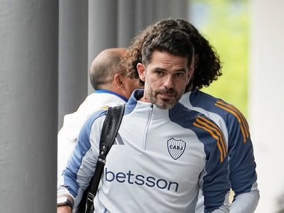 Gago y otra medida: los jugadores de Boca que bajarán a la reserva por decisión del DT