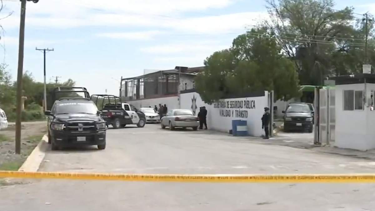 Movilización policiaca en Ciénega de Flores
