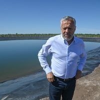 La historia oscura de la obra que inauguró Cornejo