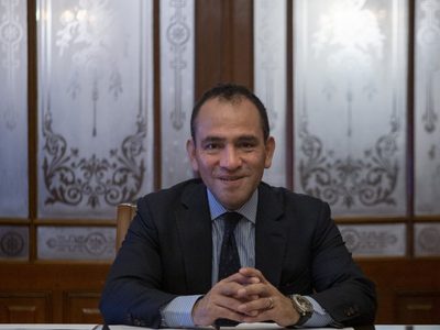 Lo peor de la crisis ya pasó afirma Herrera, pero recomienda política económica "cuidadosa"
