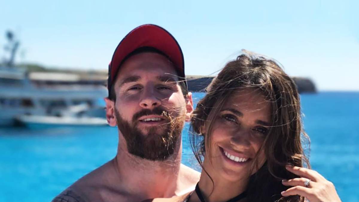 Antonella Roccuzzo y Lionel Messi. Fuente: (Instagram)