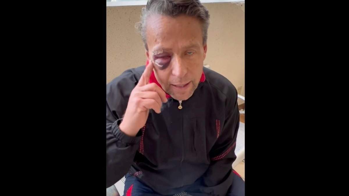 Alfredo Adame se atiende en hospital Dr. Manuel Gea González tras golpiza