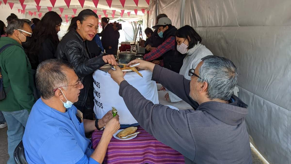 8ª Feria del Tamal Vegano en el Monumento a la Revolución