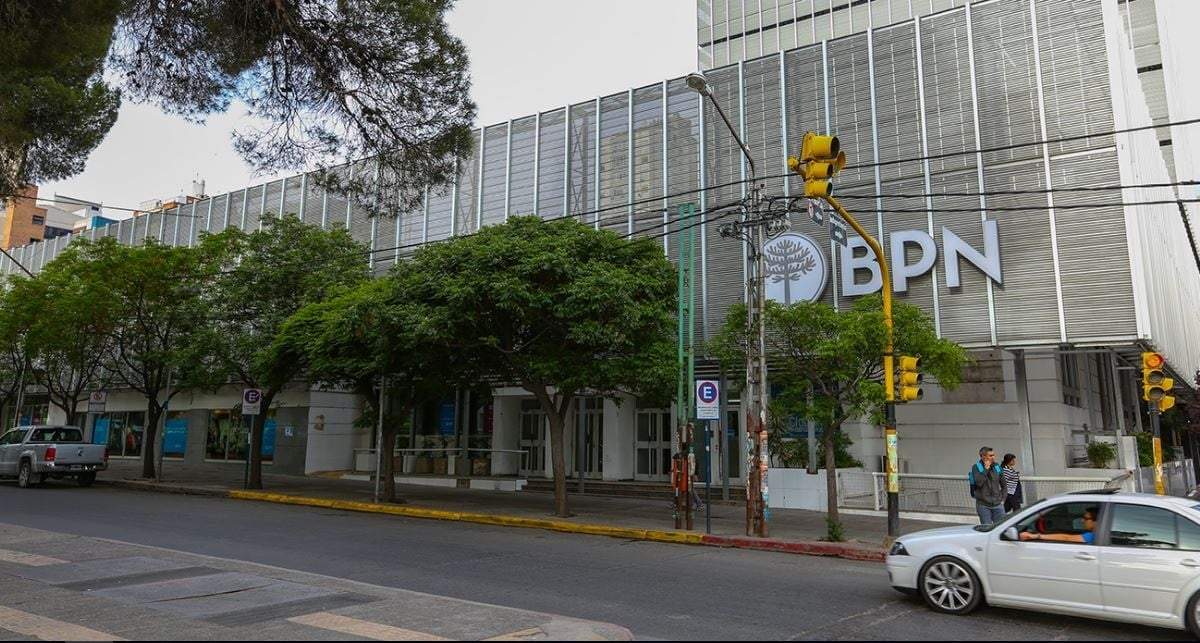 El BPN es aliado doble platino del Programa Provincial de Becas por el aporte de 2.500 millones de pesos. Fuente: (Gobierno de Neuquén)