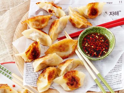 Mandu, las empanadas coreanas ideales para hacer en el almuerzo y con pocos ingredientes