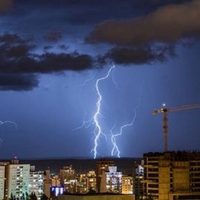 Clima en Neuquén: tormentas eléctricas y lluvias marcarán la jornada del jueves