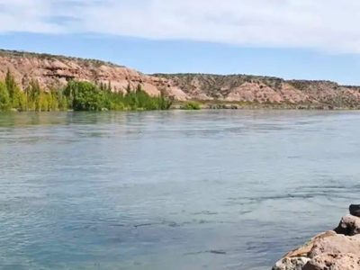 Esta semana aumenta el caudal del río Limay aguas abajo de Arroyito