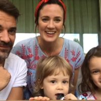 Paula Chaves y Pedro Alfonso sorprendieron a sus familiares en plena pandemia