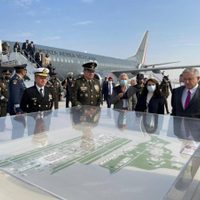 AMLO: Aeropuerto en Santa Lucía y refinería de Dos Bocas se entregarán este 2022