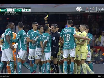 El árbitro Fernando Hernández suspendido 12 partidos por rodillazo a jugador del León