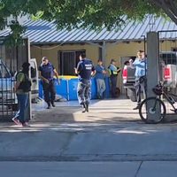 Allanamientos en simultáneo y cinco personas detenidas por amenazas con armas de fuego
