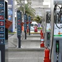 El Gobierno oficializó una suba de los impuestos a los combustibles desde febrero