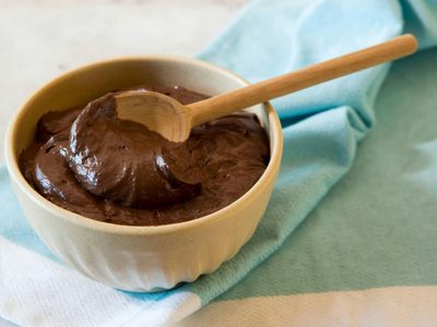Crema de cacao fit para untar tus tostadas: facilísima de hacer en casa y sin pensar en las calorías