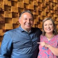 Xóchitl Gálvez suma a Max Cortázar, exvocero de Felipe Calderón, para coordinar relación con medios