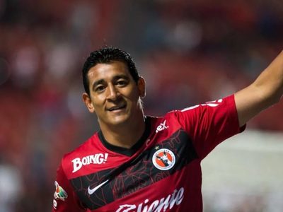 "Chango" Moreno fue operado y le descubrieron un tumor maligno; Necaxa pide donadores de sangre