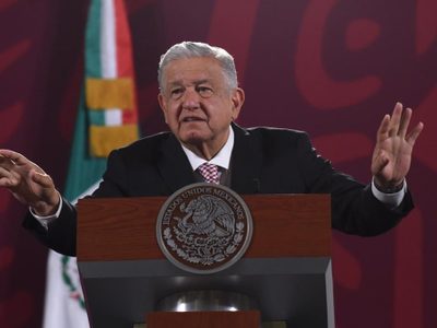 Importación de leche en polvo es para evitar desabasto, pero seguirá la compra a nacionales: AMLO