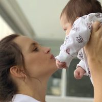 Con los ojos de mamá: Sabrina Garciarena celebró los cinco meses de Mía y nos derritió por completo