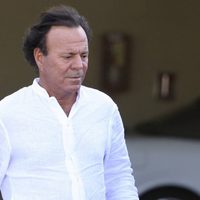 En el ojo de la tormenta: Julio Iglesias podría perder la disputa legal con Javier Santos